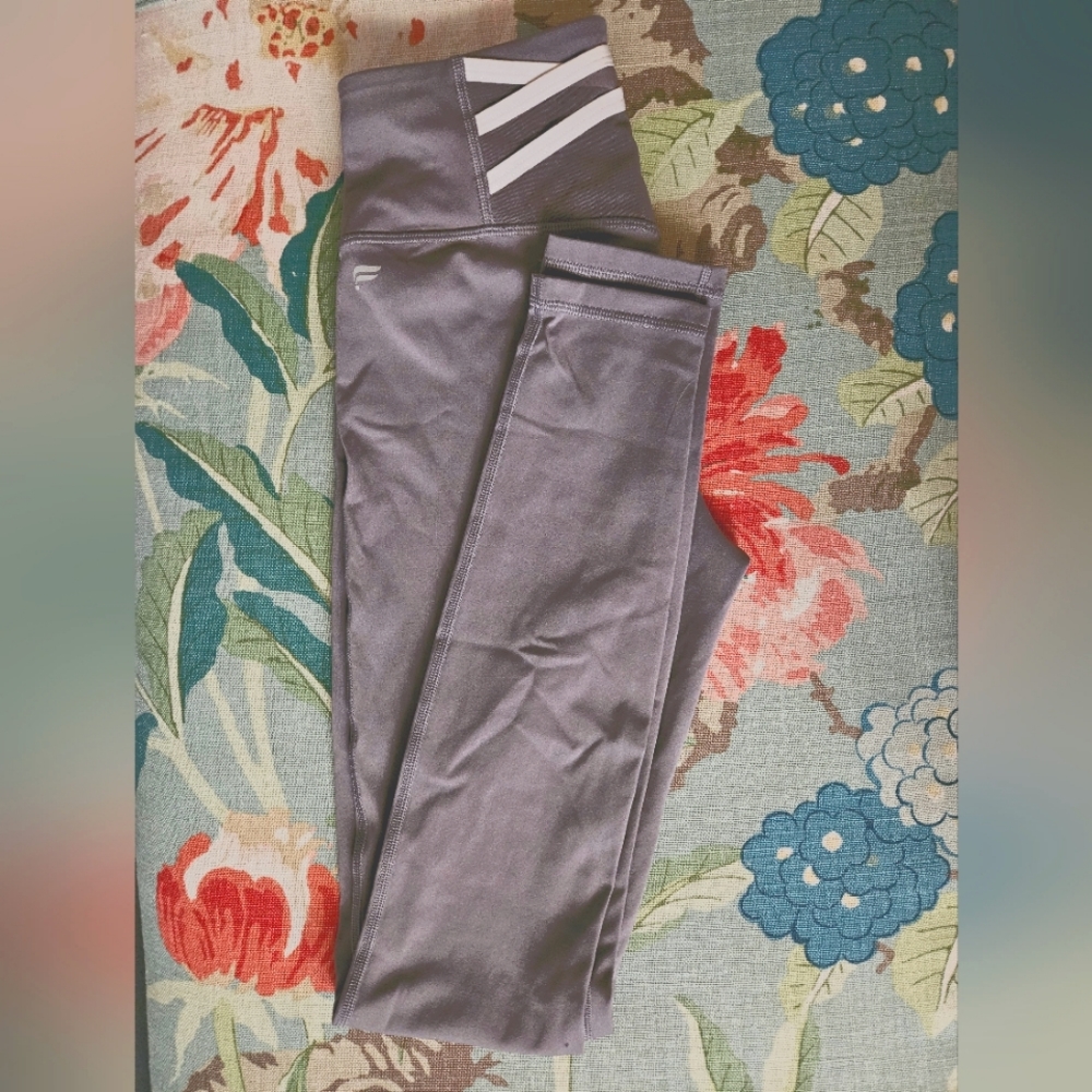 Fabletics gray leggings S
